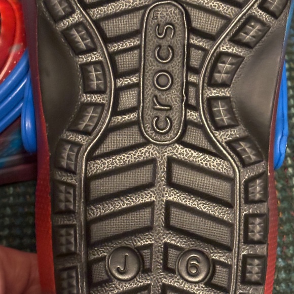 Red & Blue Sherpa Lined Crocs Sz Junior 6 - Picture 7 of 8